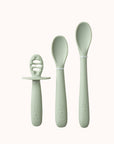 Set of three Ali+Oli baby spoons with ergonomic green handle for 6+ months