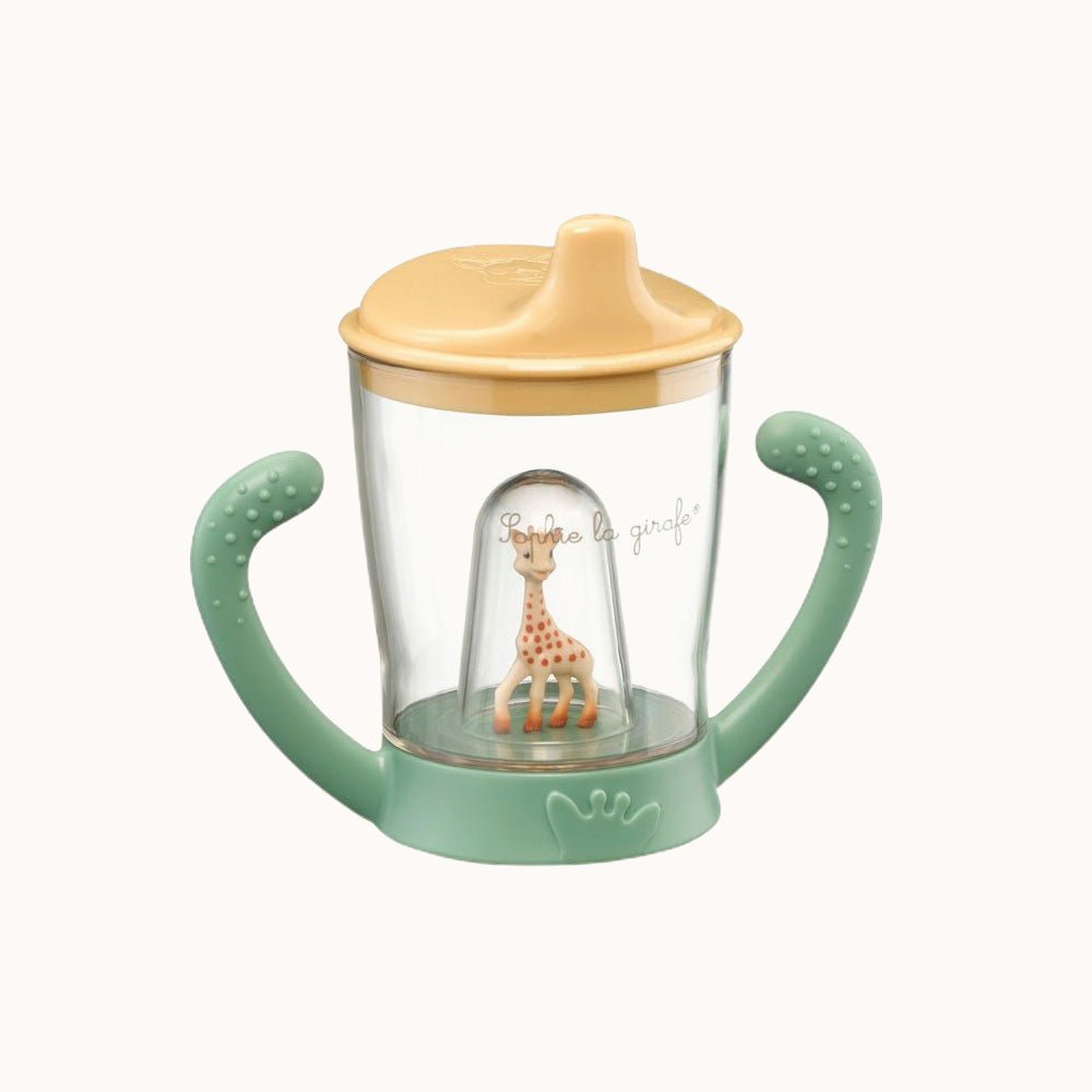 Non-slip cup for babies featuring Sophie la Girafe mascot on the lid